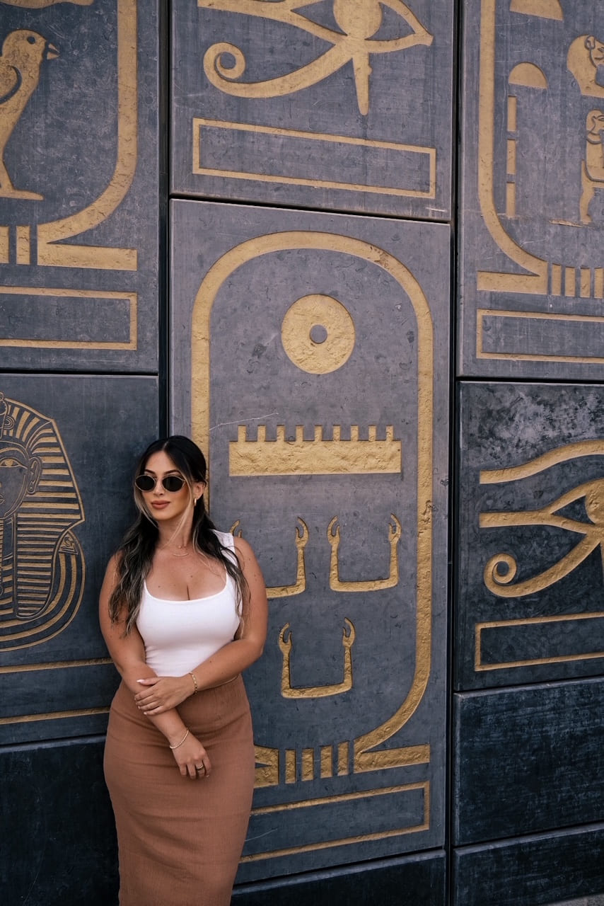 Short break Day Tour IN Giza Pyramids & The Gem Museum